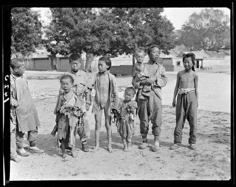 Poverty in China the beginning of the century
