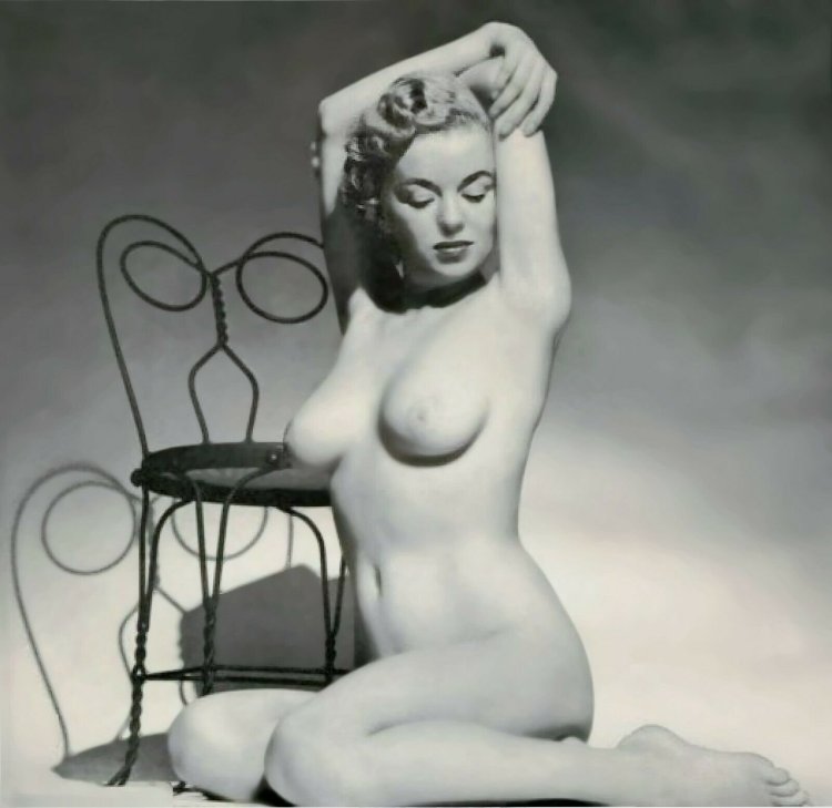 Earl Moran Marilyn Monroe Nude