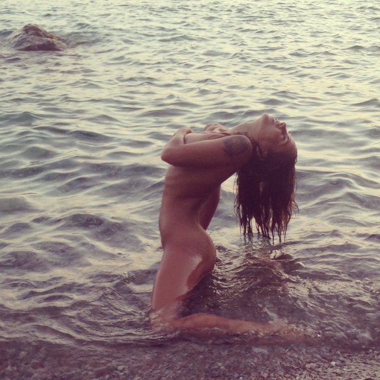 Berkova in Crimea photo nude