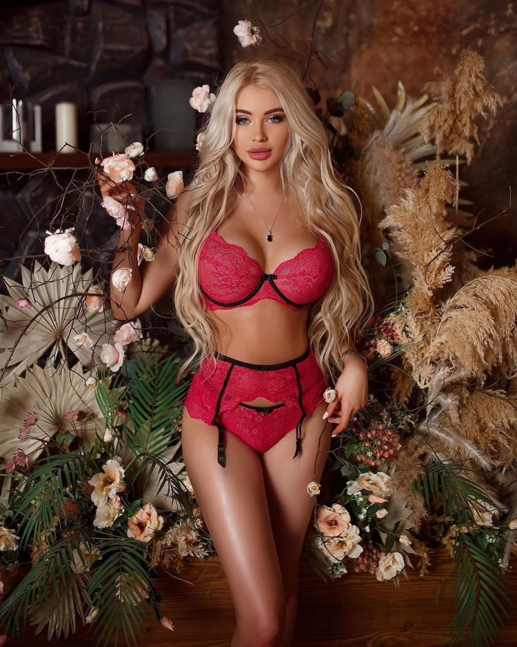 American Events Naked Girls