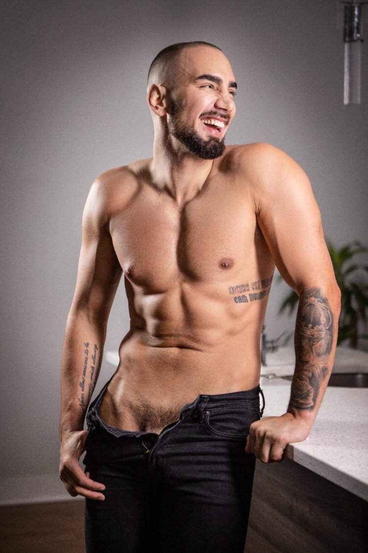 Balls Dipped Malik Delgaty, Tayler Tash