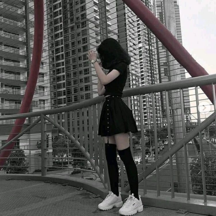 Save for girls with a square