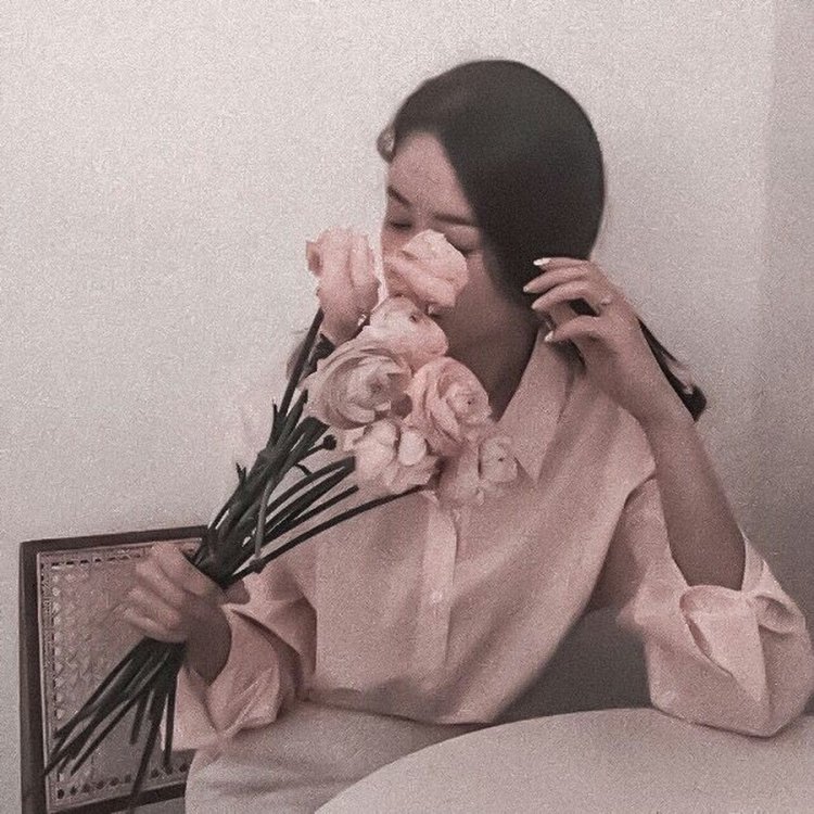 Pink aesthetics with Koreans