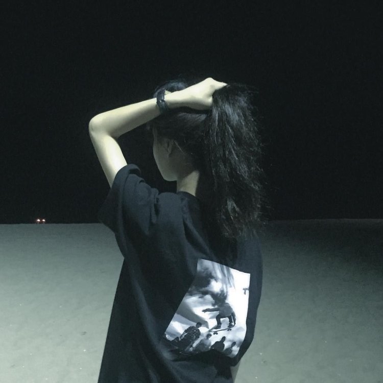 Top girls with black hair