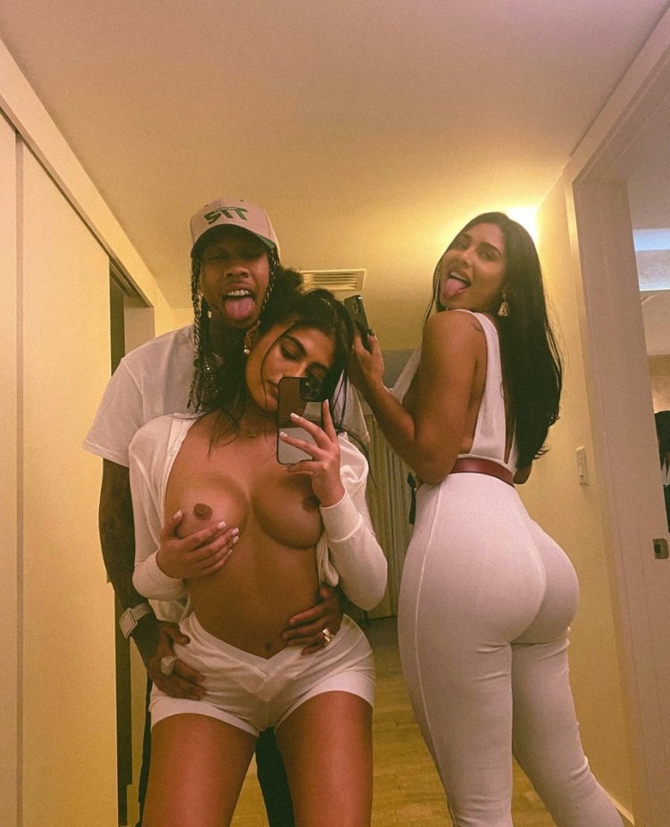 Amanda Trivizas Naked Dos Santos