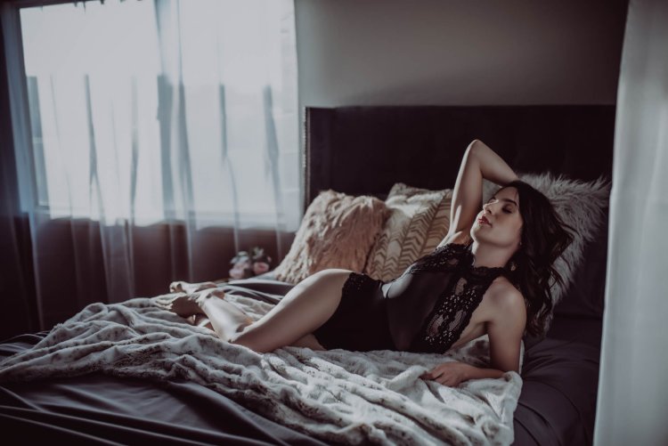 4K Ultra HD Girls Bedero