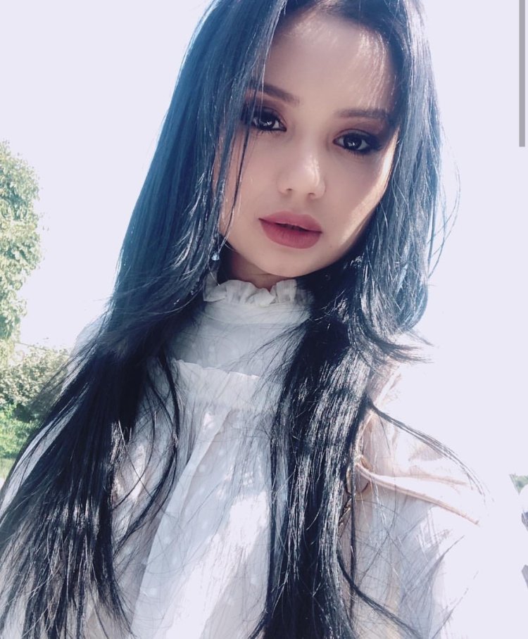 Sitor Alimzhanova Eri Kim