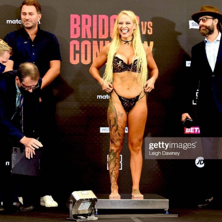 Ebanie Bridges (Ebanie Bridges)