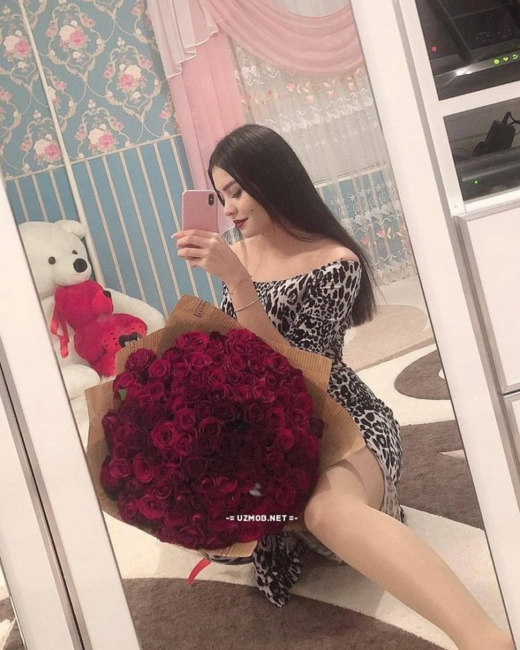 Louise Rasulova Figure