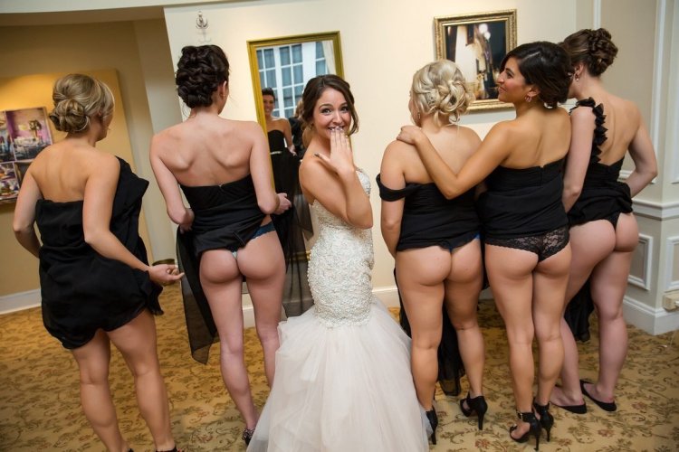 Erotic jokes at weddings