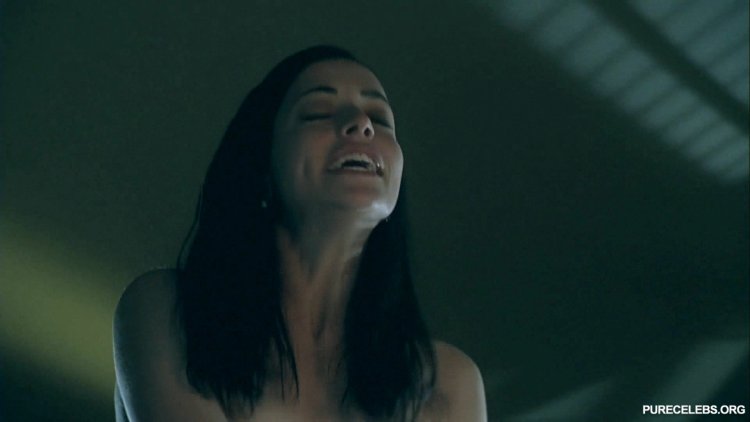 Naked actress from the film 40 days 40 nights