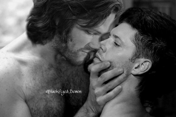 Jensen Ackles and Jared Padaleki Sex