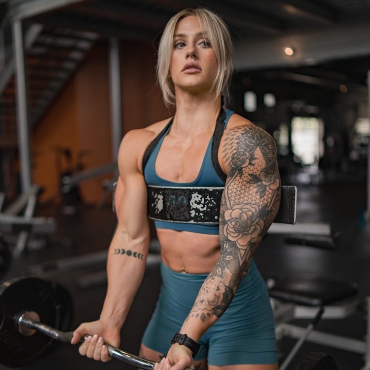 Josie Hamming is hot