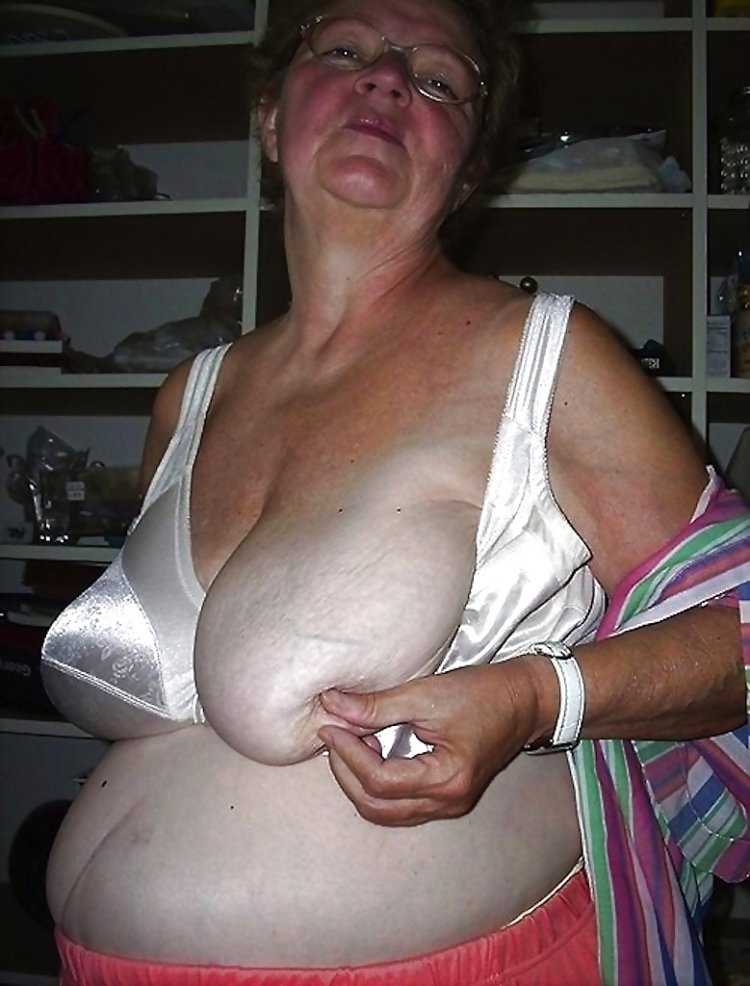 Old Grenny Tits Brah