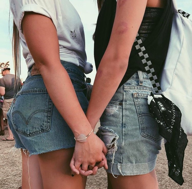 Lesbian in short jeans