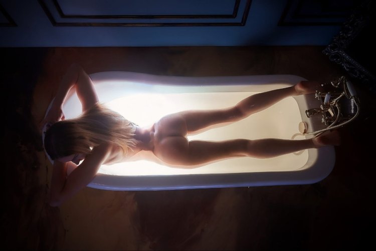 Cool intimate photos of girls