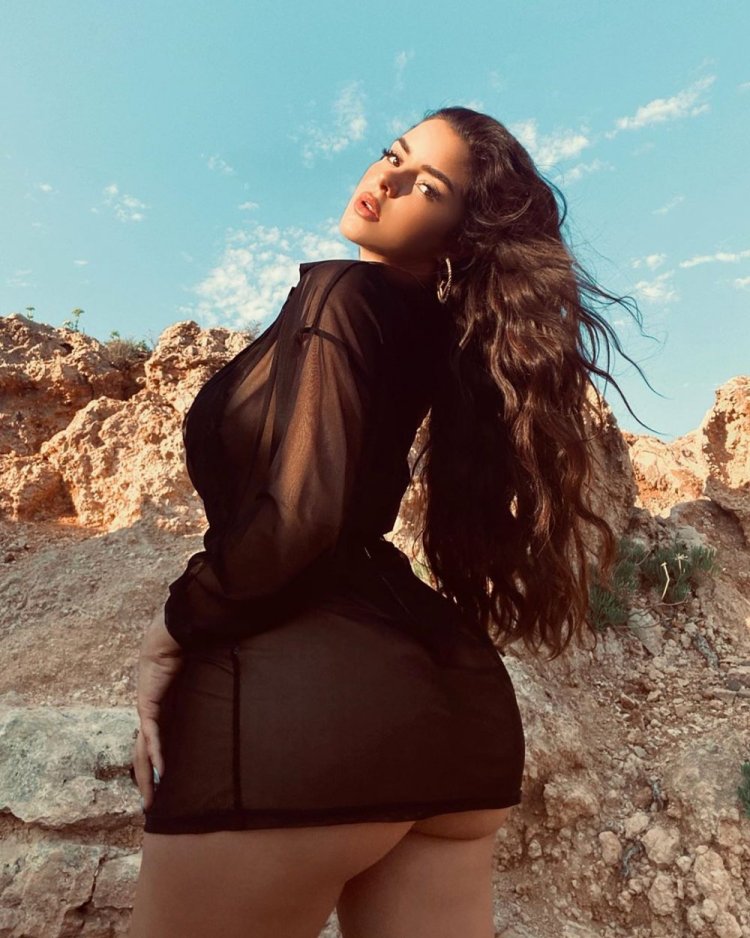 Mode Demi Rose 2020