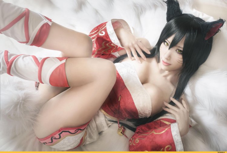 League of Legends Cosplay Ahri