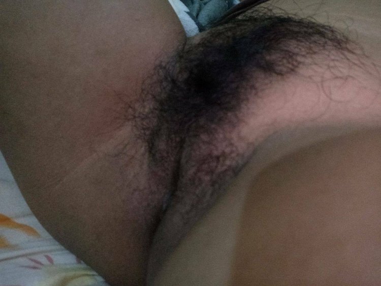 Indonesia Butung Blue Eyes Hairy Pussy