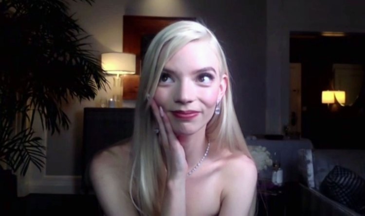 Anya Taylor-Joe Golden Globe 2021