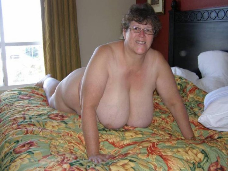 Mature fat tits amateur