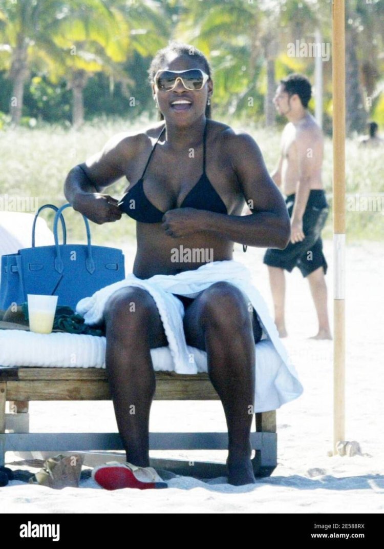 Serena Williams without panties