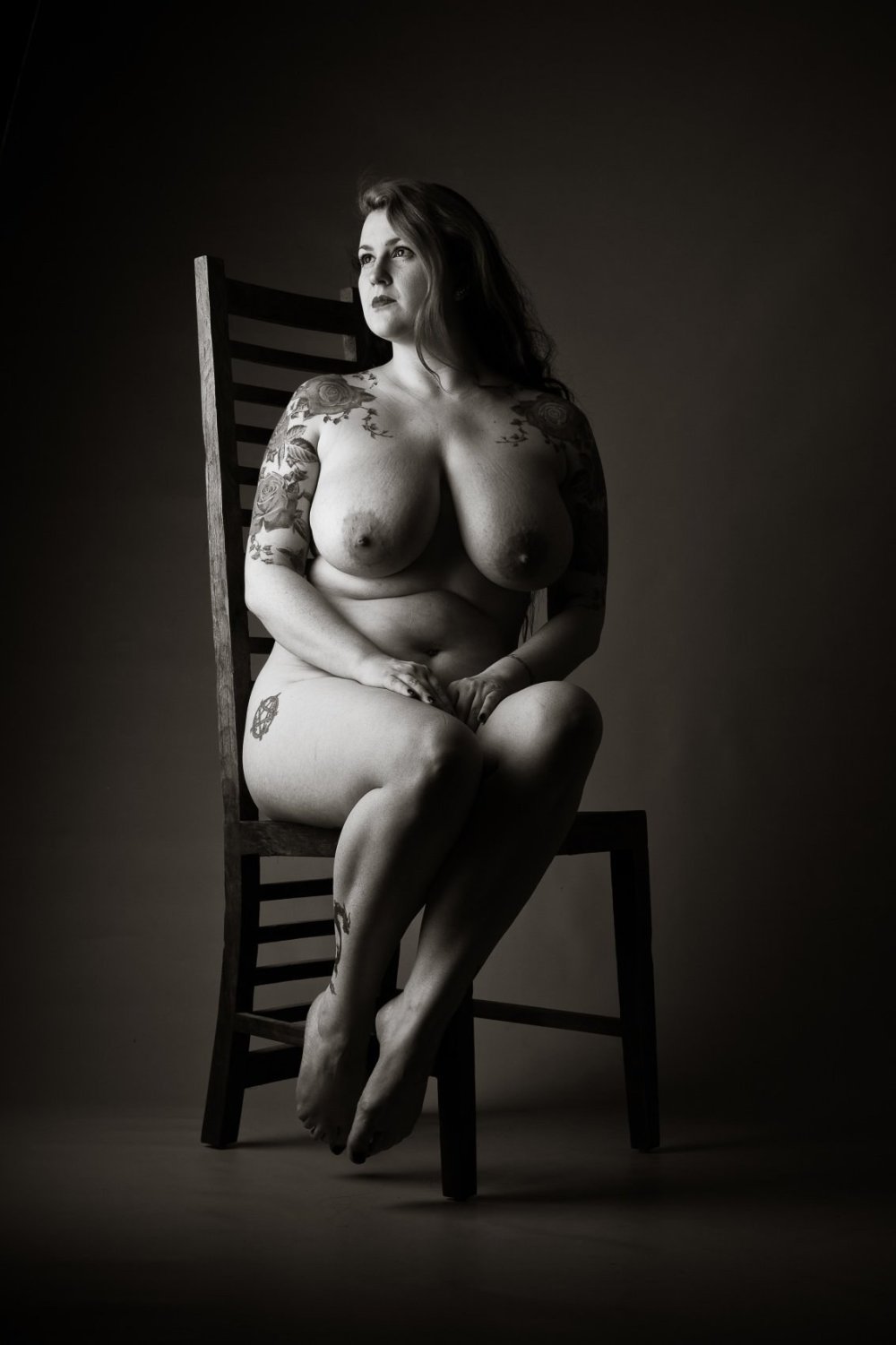 Sofia Adams plus saz naked
